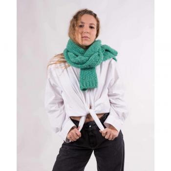 Bufanda de Lana Verde para Mujer - Suave y Elegante Accesorio de Invierno