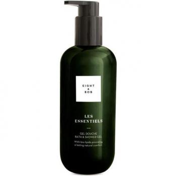 Eight & Bob Les Essentiels Personal Care Set