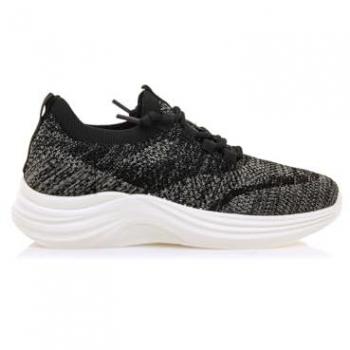 Zapatillas Deportivas Mustang 60570 para Mujer en Textil Negro con Piso Grueso y Cierre de Cordones
