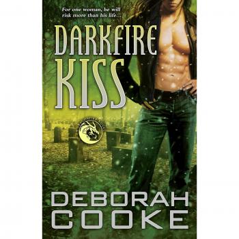 Besos de Fuego Oscuro: Novela Dragonfire (Novela Dragonfire, Banda 7)