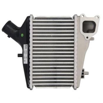 Intercooler NISSENS 961222 - Intercooler de alta calidad, diseñado para optimizar el rendimiento del motor, fabricado con materiales duraderos, compatible con múltiples modelos de vehículos, proporciona una mejor refrigeración y eficiencia en la condu