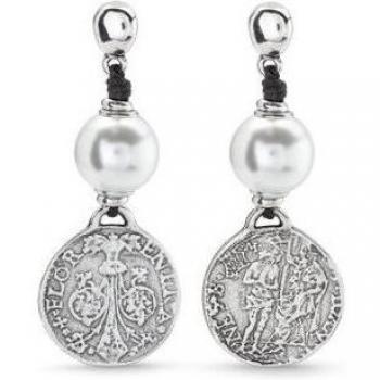 Women's Earrings Alexandria White Pearl Shell Earrings
