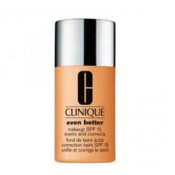 Clinique Even Better Hydrating Liquid Foundation SPF 15 - WN 82 Latte, Paraben-Free, 30 ml