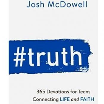 #Truth 365 Devotions for Teens Connecting Life and Faith