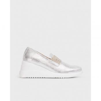 Mocasines de mujer de piel con pedrería y cuña - Wonders Bone Plata