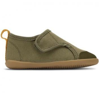 Zapatillas deportivas de niños de tejido en color verde