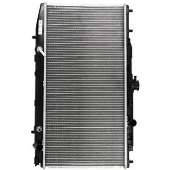 Radiador NISSENS 622551 para refrigeración del motor, características: diseño de alta eficiencia térmica, fabricado con materiales de calidad, compatible con múltiples modelos de vehículos, fácil instalación y durabilidad garantizada