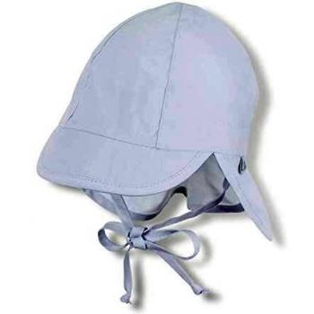 Gorra con protección para el cuello Sterntaler blanca para bebé niña