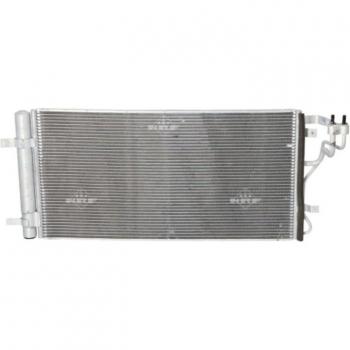 Condensador de Aire Acondicionado NRF 350382 (Aluminio) con Deshidratador