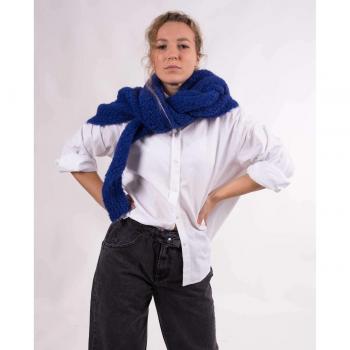 Mantón de Lana Azul MR Complements - Elegancia y Calidez en una Pieza Única