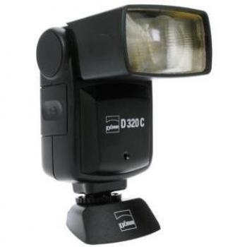 Dorr D320C Universal Zoom Flash