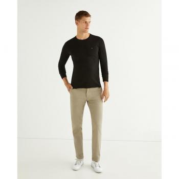 Camiseta de Hombre Tommy Hilfiger de Manga Larga Slim Fit en Color Negro con Estiramiento
