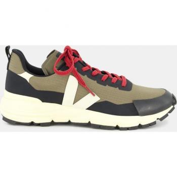 Zapatillas Veja Dekkan de hombre en color kaki Pierre con diseño tipo running y logotipo visible.
