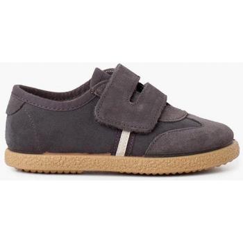 Pisamonas - Zapatillas de serraje para niño con cierre frontal y tira adherente