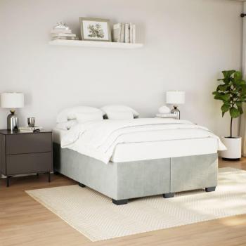 Cama de sol sin colchón gris claro 140x190 cm de terciopelo