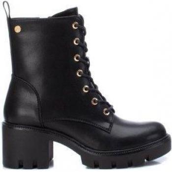 Botines Xti 141840 para mujer en piel sintética negra con suela dentada y tacón bloque de 6cm