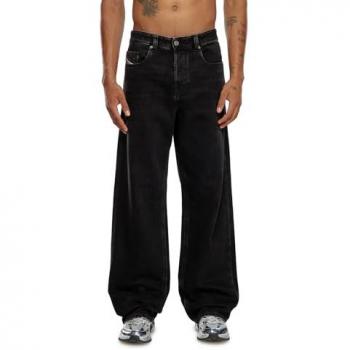Diesel 2001 D-Macro Distressed Relaxed Fit Black Jeans for Men, Size W30