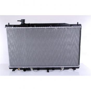 Radiador de refrigeración del motor NISSENS 681372, compatible con diversos modelos de vehículos, fabricado en aluminio y plástico, diseñado para un óptimo rendimiento térmico y durabilidad, incluye conexiones precisas para una instalación fácil y