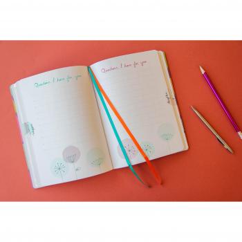 Just Between Us: Mother & Daughter: A No-Stress, No-Rules Journal: A No-Stress, No-Rules Journal for Girls and Their Mothers: 1