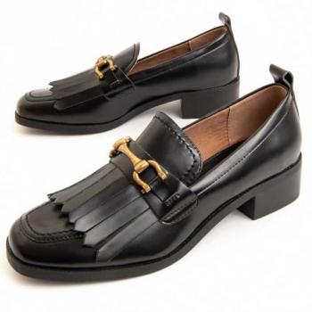 Mocasín de Tacón para Mujer Montevita Megane 95702 Negro Talla: 37