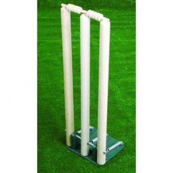 Al aire libre deportes de equipo oficial Cricket de retorno de muelle Base metálica de críquet y juego de palos