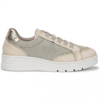 Zapatillas Fluchos F1668 nude con cierre de gomas para mujer