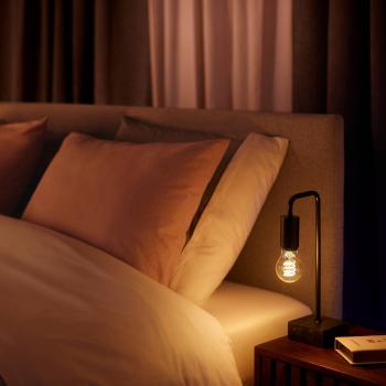 Philips Hue White Filament A60 E27 7W LED Smart Bulb, Dimmable, 550 Lumens, 2100K, Requires Philips Hue Bridge