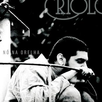 No na orelha