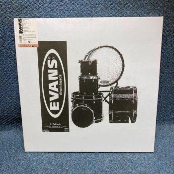 Evans Clear Genera Front Bass Drum Head (18)