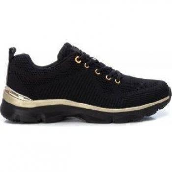 Zapatillas Deportivas Xti 141513 para Mujer, Color Negro con Cierre de Cordones