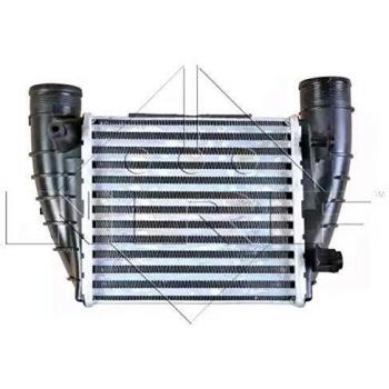 Intercooler NRF 30378 - Intercooler de alta eficiencia, fabricado en aluminio, con diseño optimizado para mejorar el flujo de aire y reducir la temperatura del aire de admisión, compatible con múltiples modelos de vehículos, fácil instalación,