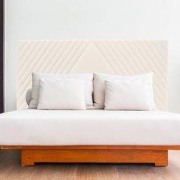 Cabecero Ribadesella 150 cm Beige con Tela de Guata y Diseño de Líneas