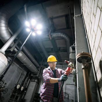 Foco de trabajo LED R23050 de 360° con 6 focos orientables individualmente, IP65 - Professional LINE