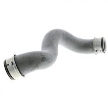 Tubería de radiador VAICO V30-2225, alta resistencia, compatible con múltiples modelos de vehículos, fabricada en material duradero y flexible, diseño optimizado para un ajuste perfecto y rendimiento eficiente del sistema de refrigeración