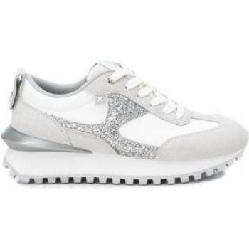 Zapatilla Xti Mujer Plateado con Cordones Veganos