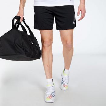 Pantalones cortos de fútbol Adidas Tiro23 para mujer en color negro