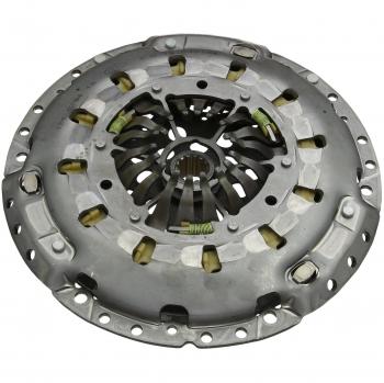 Kit de Embrague Valeo 826484 - Alta Calidad, tipo: Kit de Embrague, características: incluye disco de embrague, plato de presión y cojinete de desembrague, diseñado para ofrecer un rendimiento óptimo y