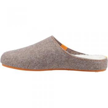 Eco-Friendly Classic Brown Slippers for Men - 90% Recycled RPET Polyester