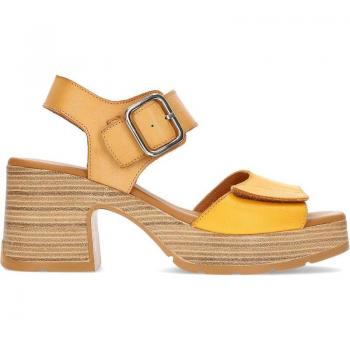 Sandalia Plana Paula Urban 25-544 Color Camel con Plantilla Acolchada