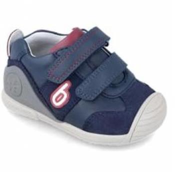 Botas Deportivas Biomecanics para Niño en Color Azul Marino