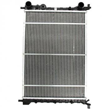 Radiador de refrigeración del motor NISSENS 61804, compatible con múltiples vehículos, fabricado en aluminio para una mejor conductividad térmica, diseño optimizado para un flujo de aire eficiente, incluye conexiones y soportes necesarios para una f?