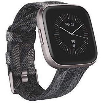 Fitbit Versa 2, Smartwatch con control por voz, puntuación del sueño y música, batería de +4 días, Incluye correa adicional