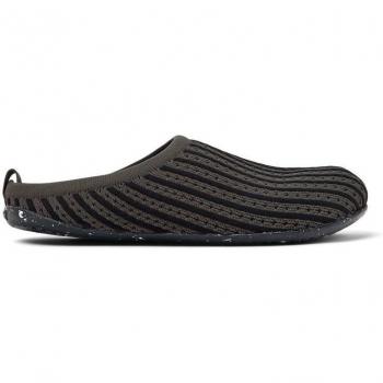 Zapatillas de casa Camper K201519-003 Wabi en color gris oscuro