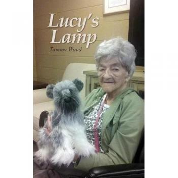 Lámpara Lucy LED regulable con diseño moderno y luz cálida