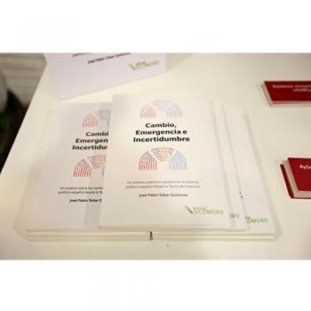 Cambio, Emergencia e incertidumbre: Un análisis sobre los cambios en el sistema político Español desde la teoría de sistemas