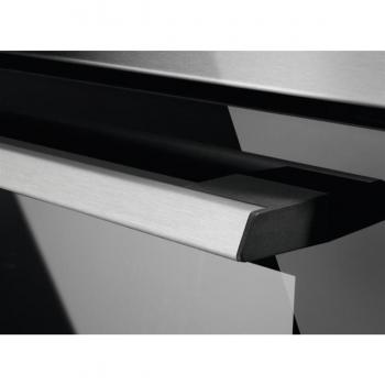 Electrolux EOF3C50TX - Horno eléctrico de 72 L con autolimpieza catalítica