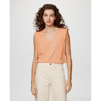 Top de mujer cuello en pico