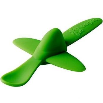 Oogaa S831 - Cuchara de silicona en forma de avión, color verde