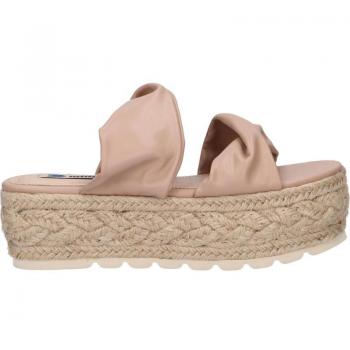 Sandalias con cuña para mujer Mustang 50683 en marrón de piel sintética