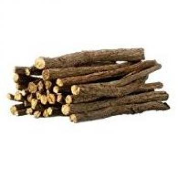 Divers batons de reglisse de calabre